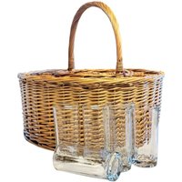 Red Hamper Wicker Deluxe Celebration Drinks Basket with Straight Glasses in Brown