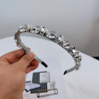 PEACH ACCESSORIES Women's Silver Dazzling Crystals Mix Headband