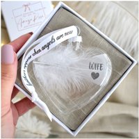 Amaya Rose Ltd In Memory of WIFE Feather Heart Bauble Gift Boxed in Clear