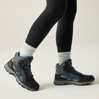 Regatta Women's Vendeavour Waterproof Walking Boots in Black | Size: 3