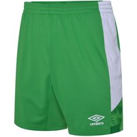 Umbro Vier Shorts in Green | Size: 9-10 Years