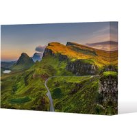 Benjamin Tate Design Panorama of Quiraing mountains sunset at Isle of Skye, Scottish highlands (Canvas Print) / 31 x 41 x 4cm | Size: 31 x 41 x 4 cm