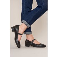 Moshulu Women's 'Hebei' Front Buckle Block Heels in Black | Size: 5