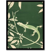 Artery8 Green Eastern Newt Nature Animal Lover Framed Art Print | Size: W12" x H16"