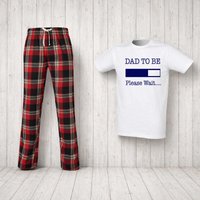 60 SECOND MAKEOVER Men's Dad To Be Loading Tartan Pyjama Set in Red | Size: XS