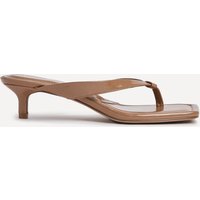 Linzi Women's Potential Caramel Faux Leather Toe Post Kitten Heel in Beige | Size: 5-Standard Fit