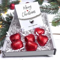 Merry Christmas Mini Gift Hamper Heart Bracelet Pack