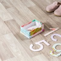 Vinyl Flooring UK Light Brown Wood Effect Cushion Backed Vinyl Flooring Sheet in White | Size: 3000mm x 2000mm