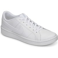 Nike COURT ROYALE 2 women's Shoes (Trainers) in White