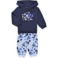 adidas  Kleider & Outfits Essentials Allover Print Jogger Set adidas  Kleider & Outfits Essentials Allover Print Jogger Set