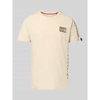 T-Shirt mit Rundhalsausschnitt Modell ‘Camo Sleeve‘ T-Shirt mit Rundhalsausschnitt Modell ‘Camo Sleeve‘