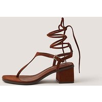 Hatty Toe Post Tie Strap Heels