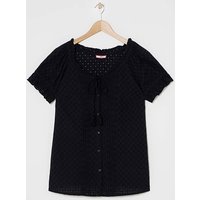Broderie Blouse