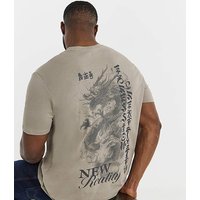 & Dragon Back Graphic T Shirt & 5XL