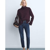 Comfort High Rise Crop Mom Jean MID Wash