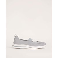 Bar Trainers EEE Fit