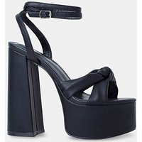 Knot On Wide Fit Sandals