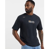 & Nirvana Back Graphic T Shirt & M