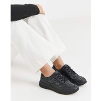Lace Up Trainer Detail E Fit ON