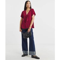 Bow Front Longline Hem Top