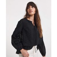 Broderie Blouse