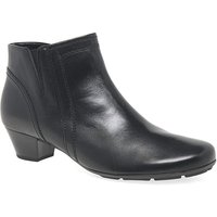 Heritage Standard Fit Ankle Boots