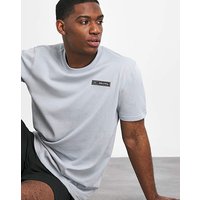 Under Armour HW Armour Label SS Tee at JD Williams Catalogue Under Armour HW Armour Label SS Tee.