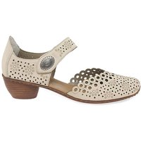 Pia Open Court Shoes 1 2