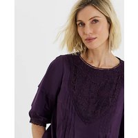 Broderie Insert Top