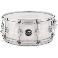 DW Drums Performance Series 14" x 5.5" Snare Drum White Marine