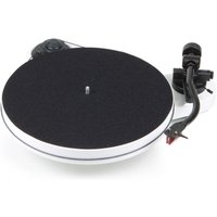 Pro-Ject RPM 1 Carbon Turntable w/ Ortofon 2M Red Cartridge White
