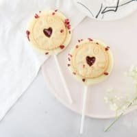 Slabb White Chocolate Jammy Dodger Lollipop listed by Real Food Hub