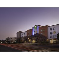 San Mateo - Holiday Inn Express & Suites BELMONT by IHG