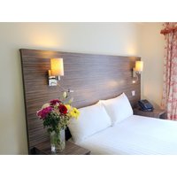 Wolverhampton - Ely House Hotel
