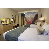 Queens - Adria Hotel and Conference Center