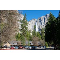 Yosemite Village - Yosemite Valley Lodge