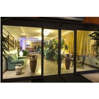 Porto Recanati - Hotel Torresi