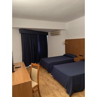 Cadrete - Hotel El Cisne