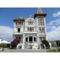 Linares (Asturias) - Hotel Villa Rosario, Palacete