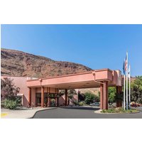 Moab - Quality Suites Moab near Arches National Park