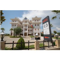 Rinas - Hotel Vila Zeus