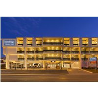 Niagara Falls - Travelodge by Wyndham Niagara Falls Fallsview