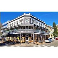 Newcastle - Grand Hotel