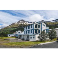Seyðisfjörður - Snæfell - Hotel by Aldan