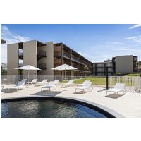 Remoulins - Residhotel Pont du Gard