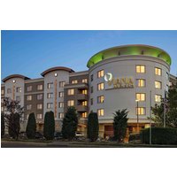 Carle Place - Viana Hotel and Spa, Trademark Collection by Wyndham