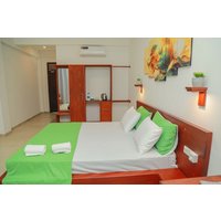 Hikkaduwa - Traveller's Hotel Hikkaduwa