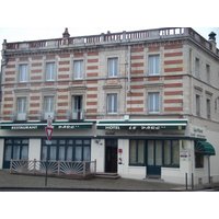 Moulins - Logis Hotel Le Parc