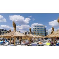 Mamaia Sat–Năvodari - Hotel Building Stefan