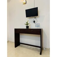 Sri Lanka - Cityscape Yala - Tissamaharamaya